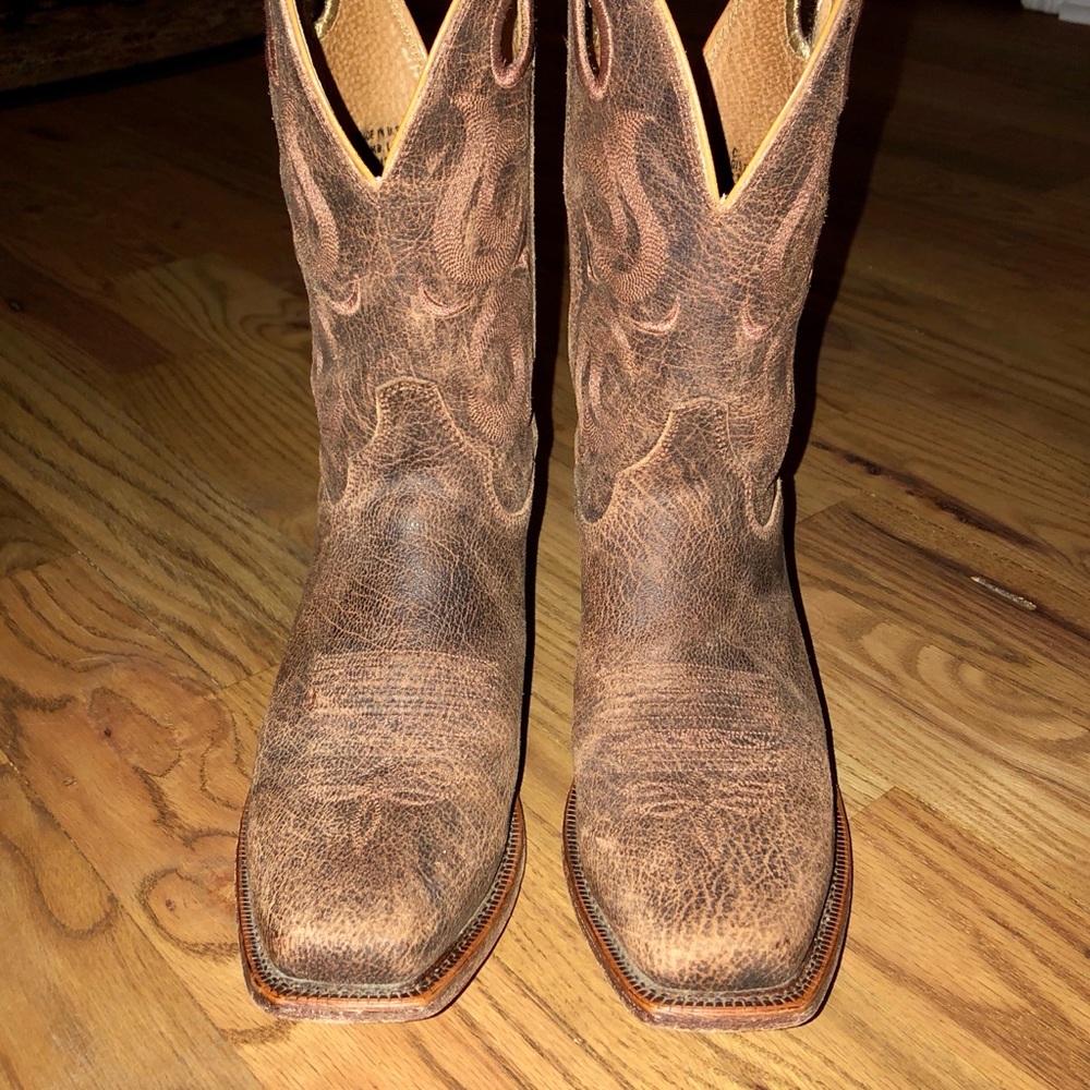 Men’s Justin Cowboy Boots